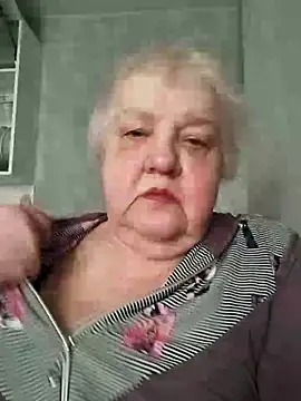 HapinessLovee online show from 02/11/26, 09:20