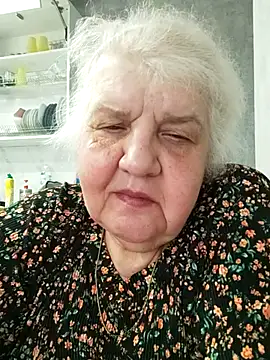 HapinessLovee online show from 04/09/26, 10:43