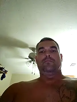 Lee trippy online show from 07/14/26, 02:05