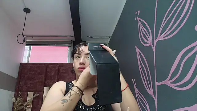 Kiara Fox   online show from 04/30/26, 08:38