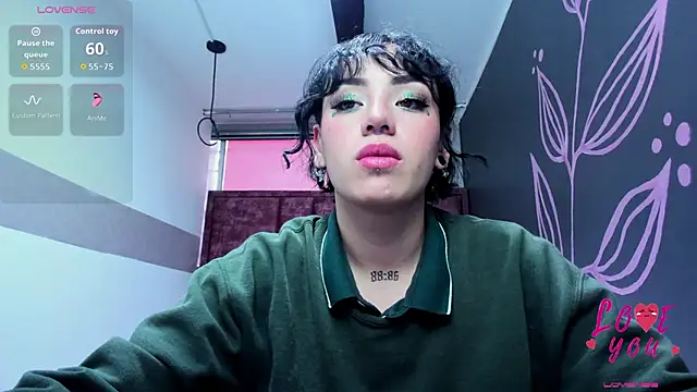 Kiara Fox   online show from 03/10/26, 07:40