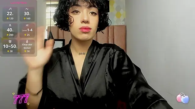 Kiara Fox   online show from 03/13/26, 06:02