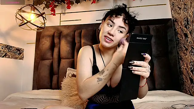 Kiara Fox   online show from 02/24/26, 02:29