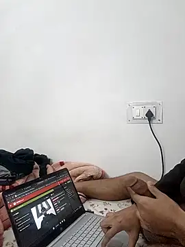 Bigdickboy2406 online show from 12/14/25, 06:24