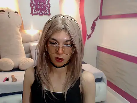 Snapshot of Lis_Pearson chatting on 01/10/26, 07:20 Lis Pearson online show from 01/10/26, 07:20