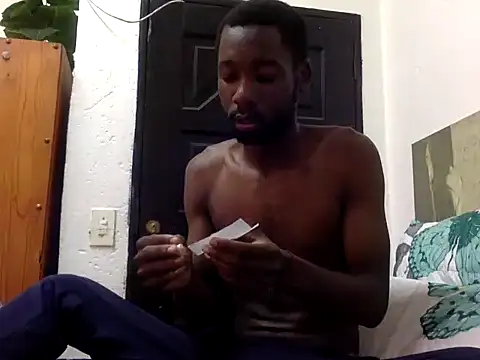 Snapshot of BloodmoonAlpha_1 chatting on 12/18/25, 11:03 BloodmoonAlpha 1 online show from 12/18/25, 11:03