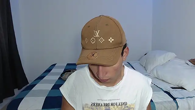 Dave hot1 online show from 12/14/25, 08:36