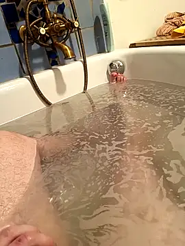 Snapshot of jonas_camboy chatting on 02/14/26, 04:51 jonas camboy online show from 02/14/26, 04:51