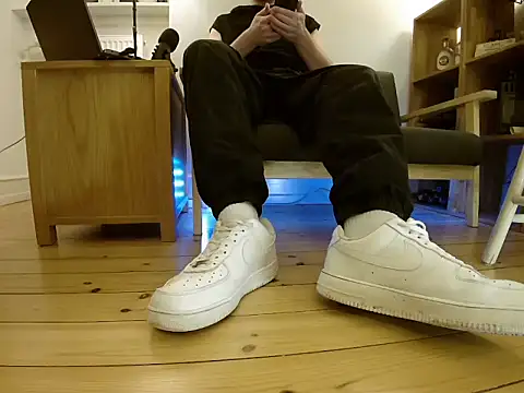 Snapshot of jonas_camboy chatting on 02/04/26, 07:31 jonas camboy online show from 02/04/26, 07:31