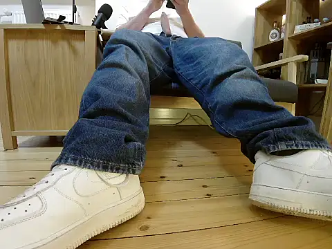 Snapshot of jonas_camboy chatting on 02/02/26, 06:07 jonas camboy online show from 02/02/26, 06:07