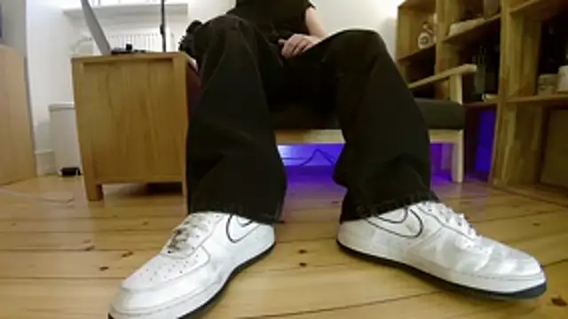 Snapshot of jonas_camboy chatting on 02/20/26, 03:58 jonas camboy online show from 02/20/26, 03:58