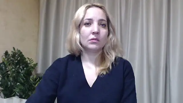 Snapshot of sweetpussy chatting on 02/13/26, 08:14 sweetpussy online show from 02/13/26, 08:14