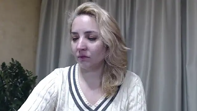 Snapshot of sweetpussy chatting on 02/11/26, 03:06 sweetpussy online show from 02/11/26, 03:06