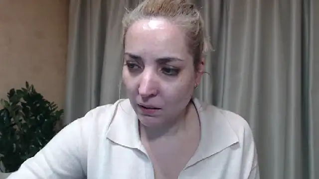 Snapshot of sweetpussy chatting on 01/31/26, 07:12 sweetpussy online show from 01/31/26, 07:12