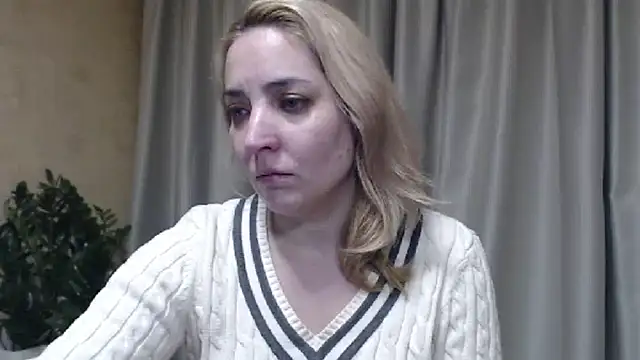 Snapshot of sweetpussy chatting on 02/11/26, 03:12 sweetpussy online show from 02/11/26, 03:12