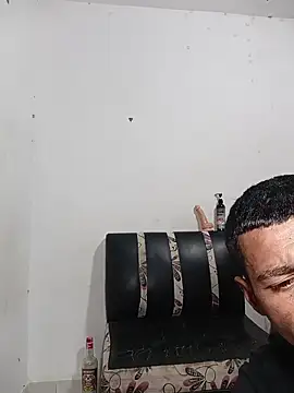 valenpaisita2123 online show from 02/17/26, 01:03