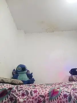 valenpaisita2123 online show from 01/06/26, 05:11