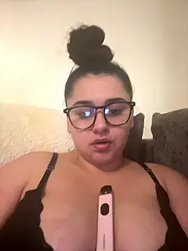 Wild Busty Niyah XX online show from 01/13/26, 09:41