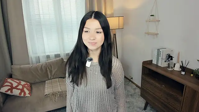 LonaLongsdorf online show from 01/14/26, 08:51