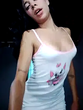 Vaness hot online show from 06/16/26, 07:36
