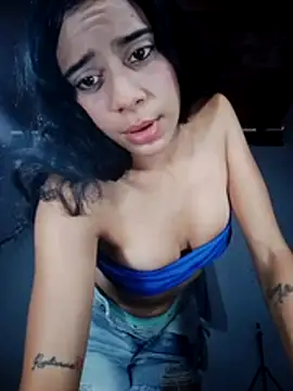Vaness hot online show from 06/17/26, 08:30