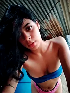 Vaness hot online show from 06/07/26, 09:09