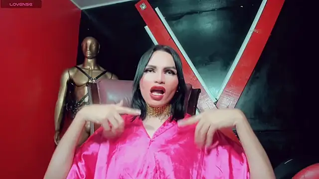 Snapshot of Anastasia_Herrera chatting on 12/17/25, 03:33 Anastasia Herrera online show from 12/17/25, 03:33