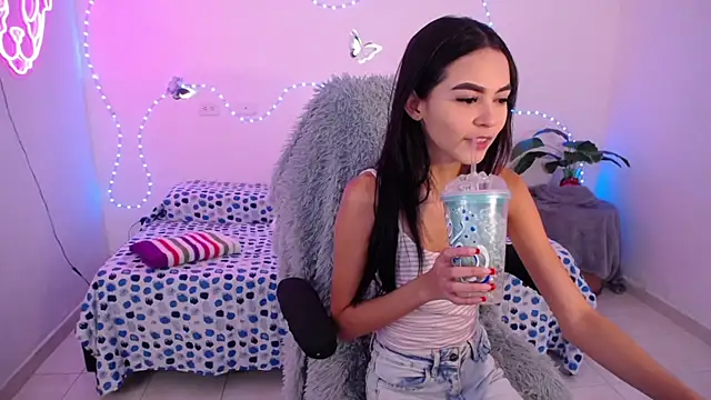 Sofia tgn online show from 05/30/26, 06:13