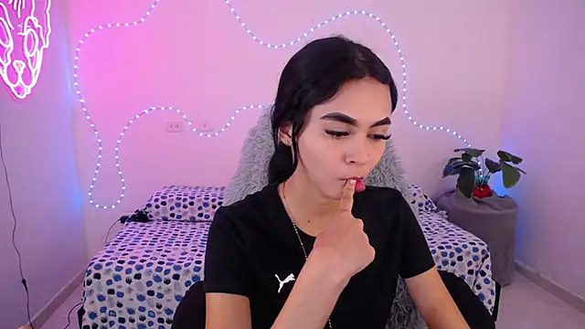 Sofia tgn online show from 05/15/26, 06:39