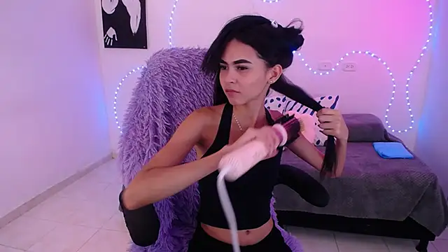 Sofia tgn online show from 04/17/26, 07:17