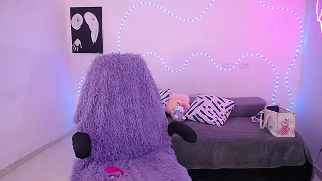 Sofia tgn online show from 04/11/26, 01:37