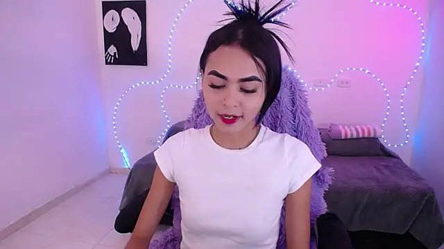 Sofia tgn online show from 04/16/26, 06:30