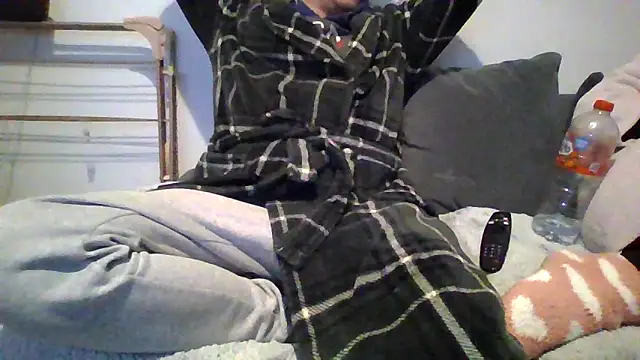 Ronnieedge online show from 12/20/25, 07:17