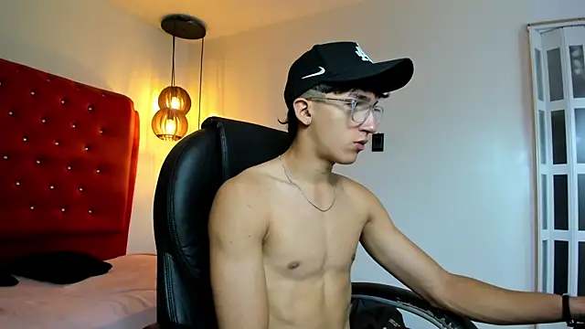 jeremy job online show from 12/19/25, 11:56