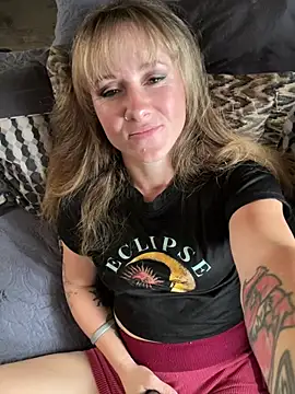 alluringpixie online show from 03/27/26, 02:51