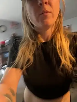 alluringpixie online show from 03/04/26, 02:47