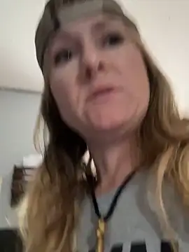 alluringpixie online show from 03/26/26, 02:04