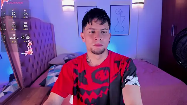 vaalentiino online show from 03/03/26, 06:26