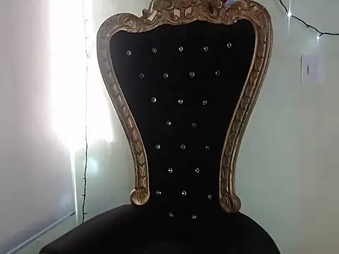 Snapshot of _angel34 chatting on 12/15/25, 12:11 angel34 online show from 12/15/25, 12:11