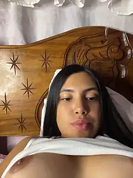  Laurentt  online show from 05/05/26, 12:57