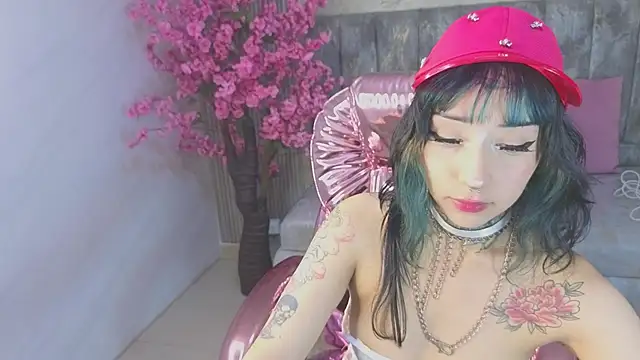 stefnixxx s online show from 12/05/25, 09:34