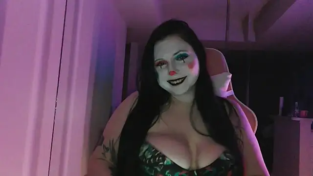 cupcakeclown online show from 06/05/26, 07:47