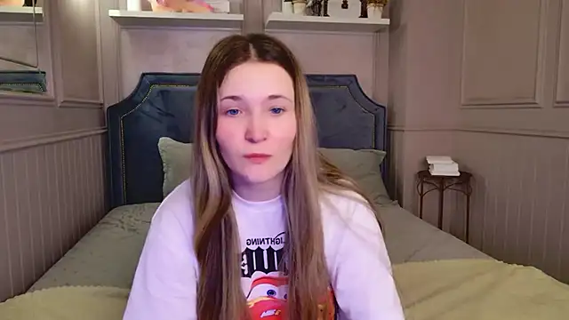 Lina Sinerz online show from 02/22/26, 03:35