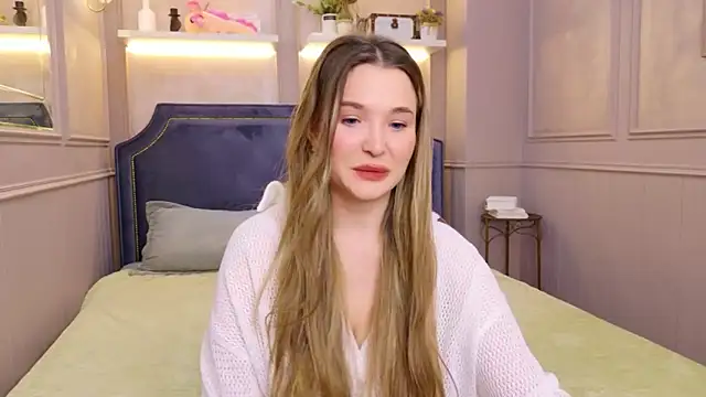 Lina Sinerz online show from 02/13/26, 08:31