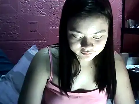 Snapshot of angela_rose20 chatting on 07/02/26, 10:21 angela rose20 online show from 07/02/26, 10:21