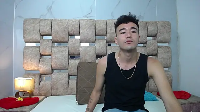 KathyAiden online show from 04/01/26, 05:21