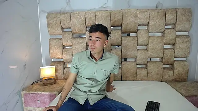 KathyAiden online show from 01/12/26, 07:42