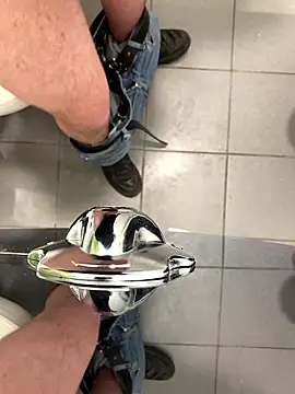 Snapshot of VIP9696 chatting on 01/08/26, 07:42 VIP9696 online show from 01/08/26, 07:42