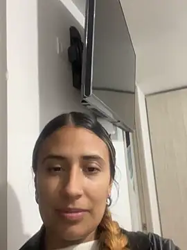 Megumi Ivanov online show from 01/17/26, 12:37