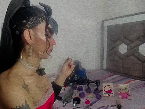 Snapshot of michaeldissts chatting on 12/18/25, 09:07 michaeldissts online show from 12/18/25, 09:07